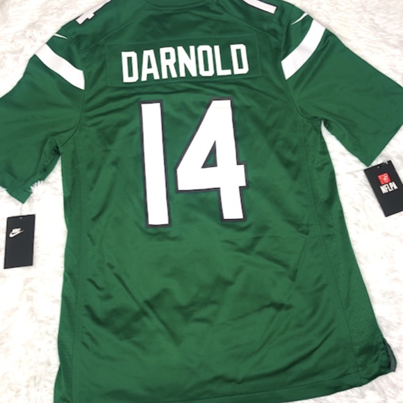 Nike NFL Sam Darnold Football Jersey On Field - Picture 5 of 6